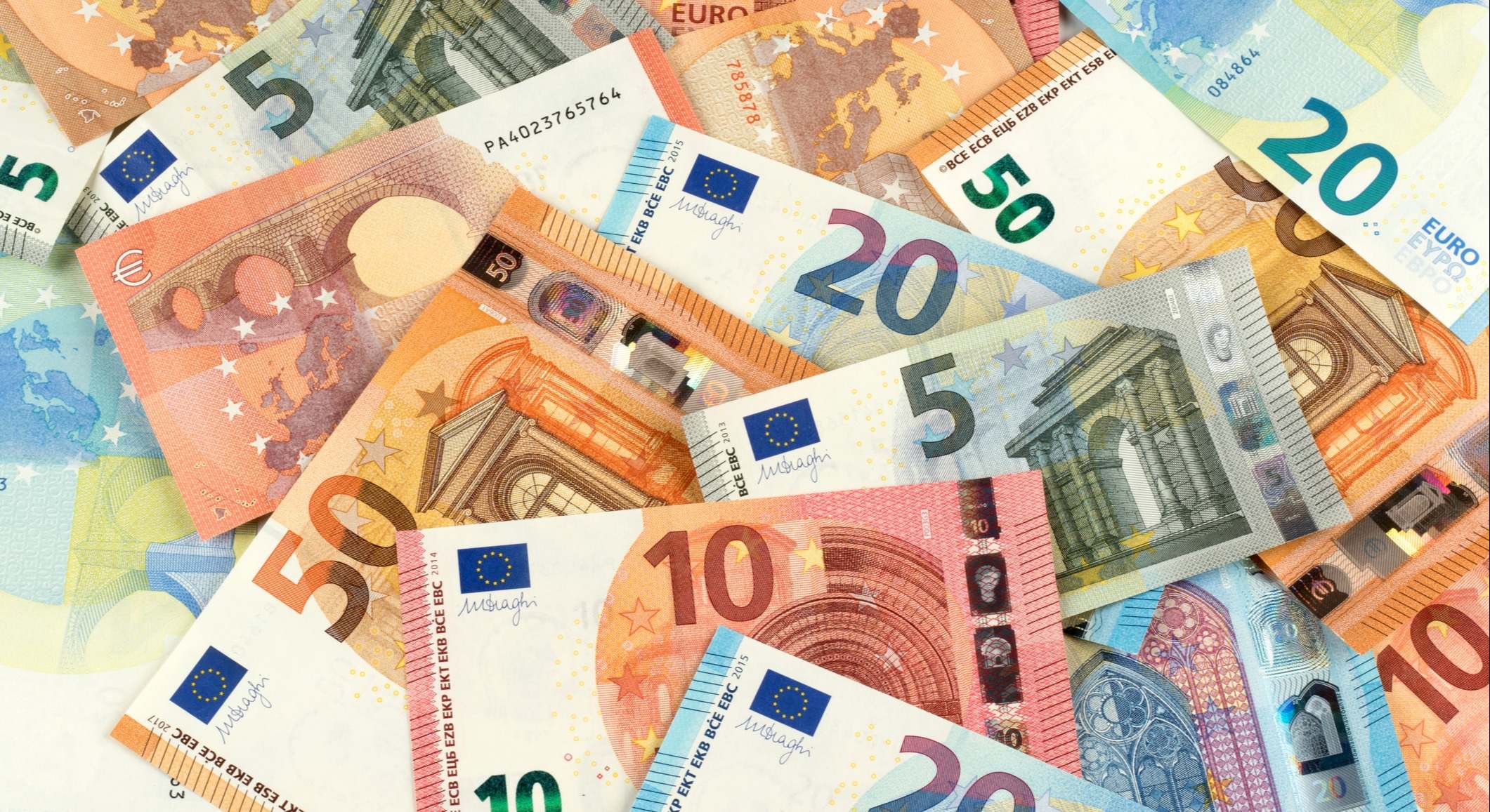 Dinero en efectivo